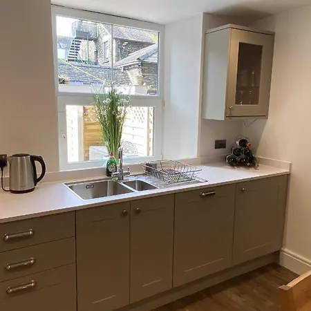 Willow Cottage